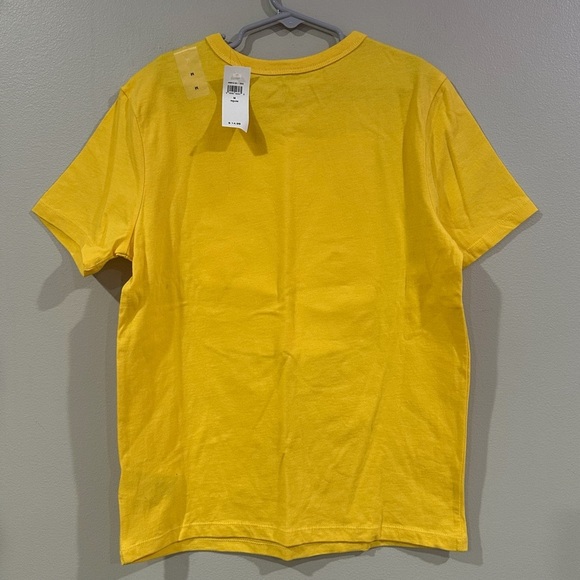 Gap Kids Short Sleeve Graphic T-Shirt. NWT. Size medium. - Picture 4 of 5